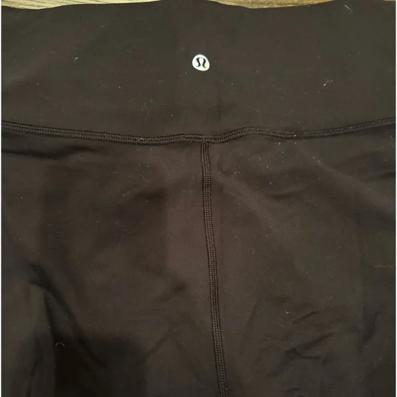 Mesh Lululemon Leggings - Picture 3 of 9